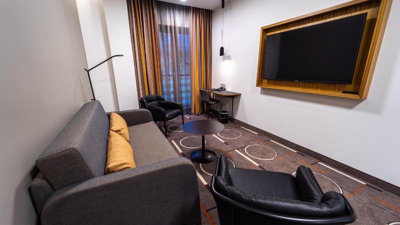 Suite image 2