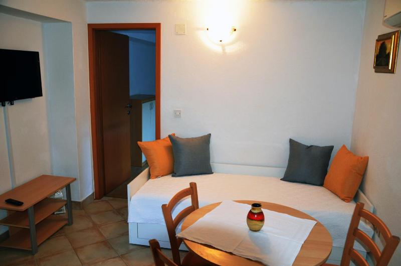 Apartment - Ground Floor image 2