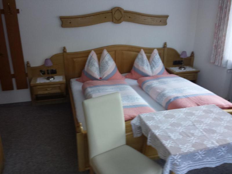 Double Room with Balcony image 1