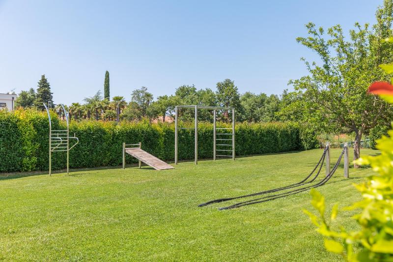 Maj Premium Residence - image 20