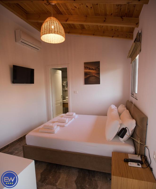 Blue Water Hotel Ksamil - image 9