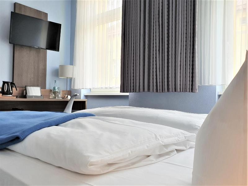 Melarose Feng Shui Hotel - image 6