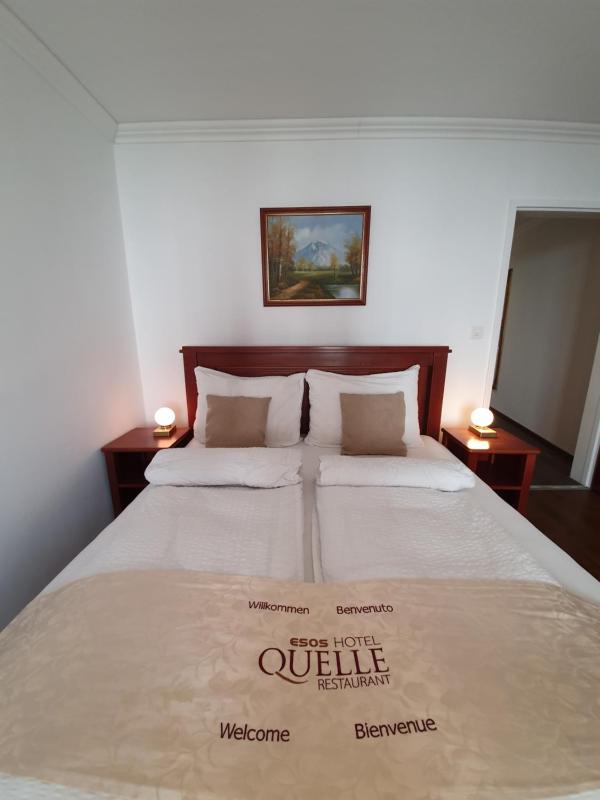 Standard Double Room image 3