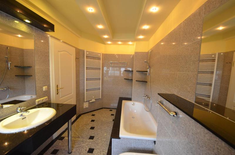 Luxushaus-Bel-Air - image 36
