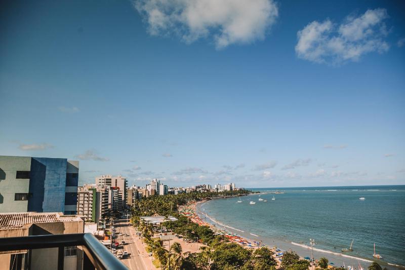 NEO 2 Beira Mar Praia Pajuçara - image 36