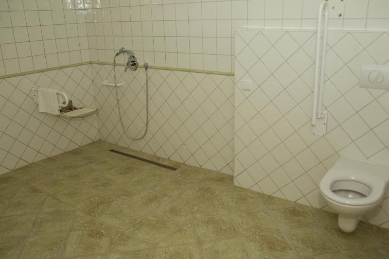 Apartment - Disability Access image 3