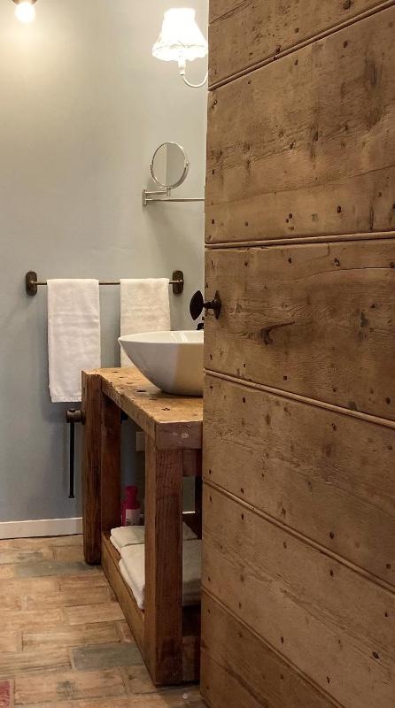Double Room with Private Bathroom image 3