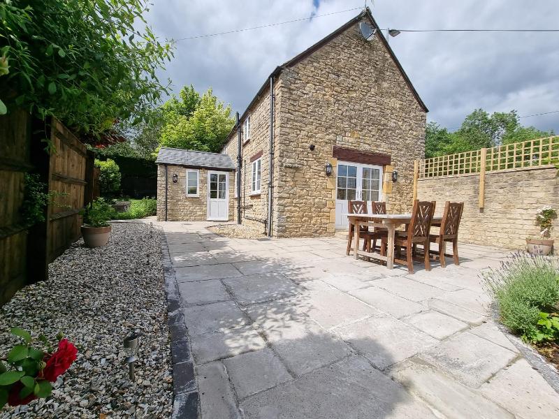 Two-Bedroom House image 1
