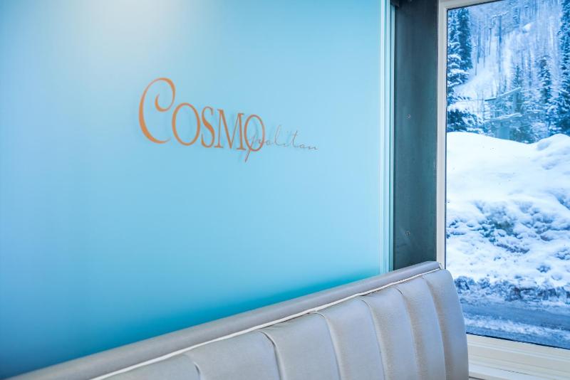 King Suite image 2