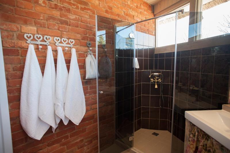 Two-Bedroom Villa image 2