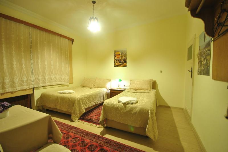 Triple Room image 1