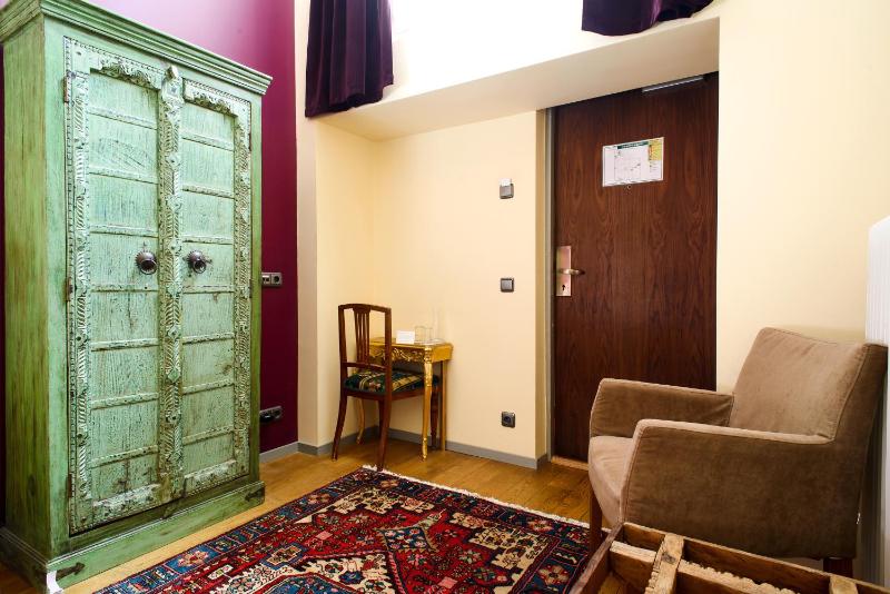 Superior Double Room image 2