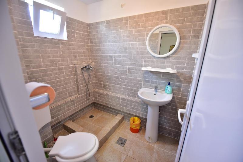 Double or Twin Room image 4