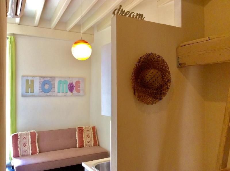 Santa Barbara Guesthouse - image 25