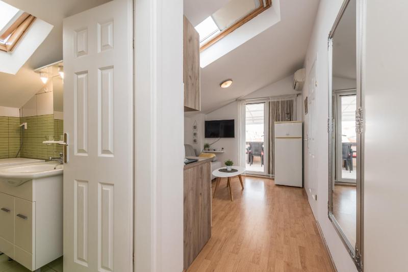 Ilia sea view apartment - image 7