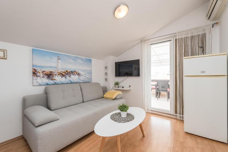 Ilia sea view apartment - image 15