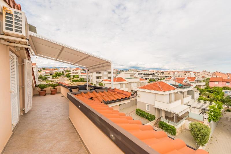 Ilia sea view apartment - image 12