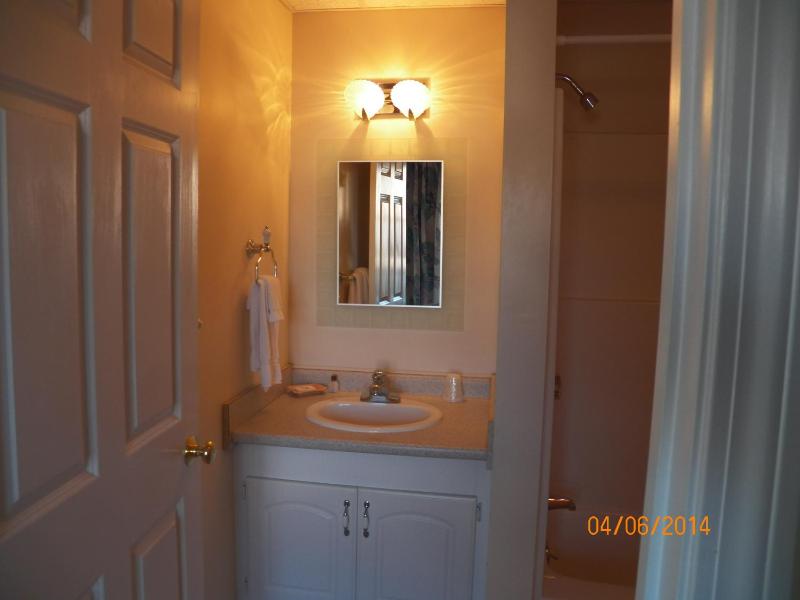 King Room image 2