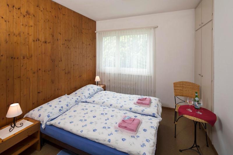 Double Room image 2