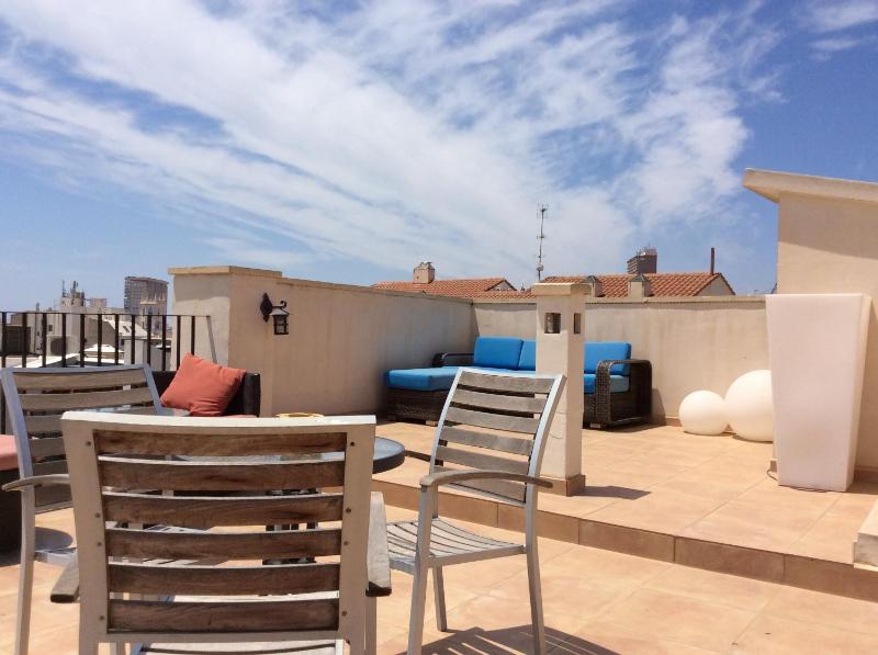 Santa Barbara Guesthouse - image 38