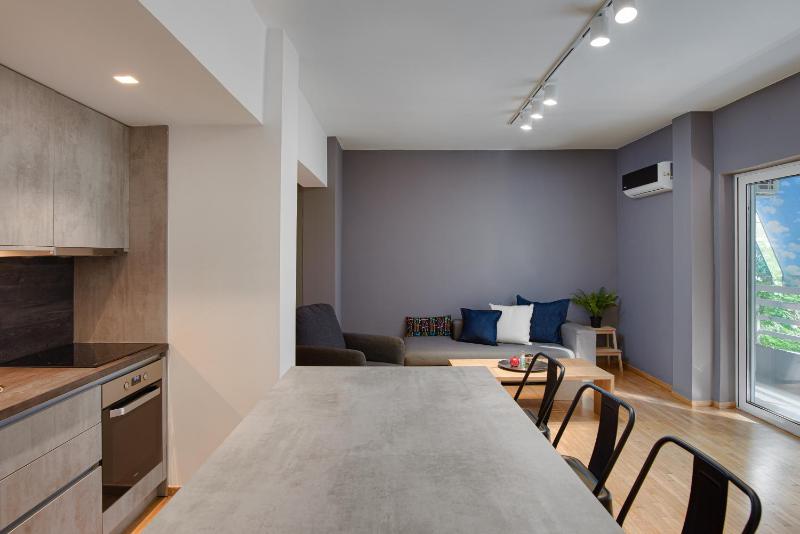 Athenian Stylish Living - image 16