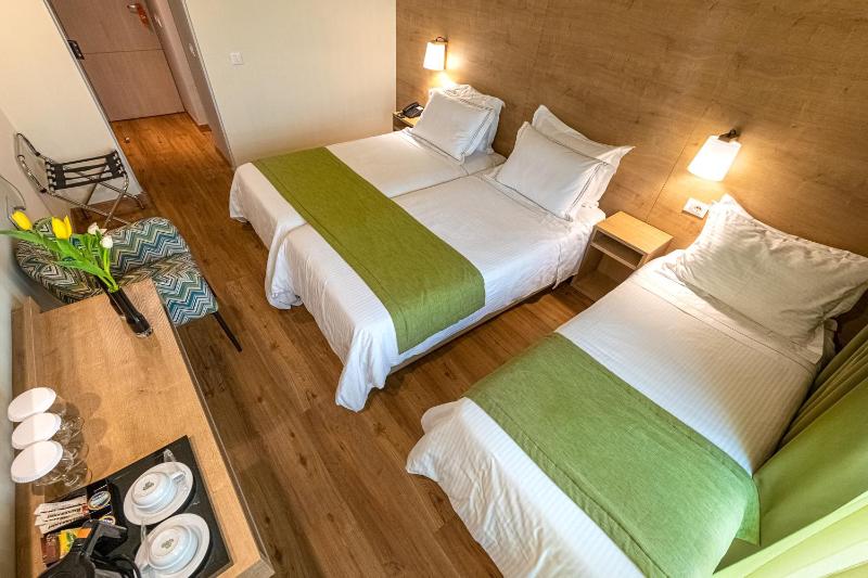Superior Double or Twin Room image 2