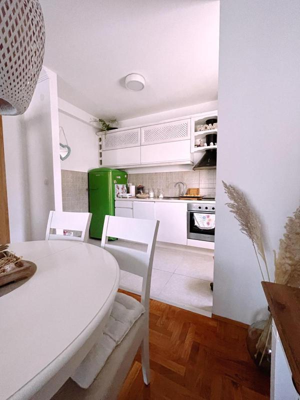 Aska Apartment - image 10