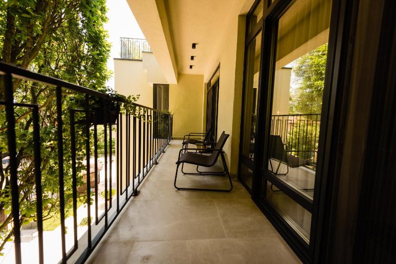 Deluxe Apartment image 2