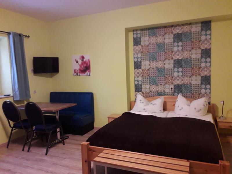 Family Room with Bathroom image 2