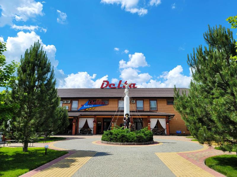 Delta Hotel Images