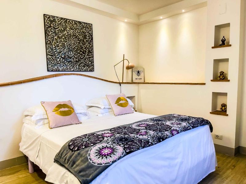Standard Double or Twin Room with Pool View image 4