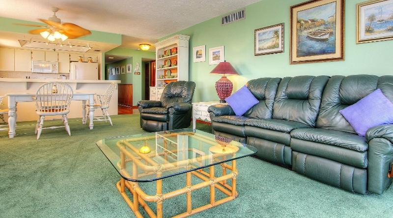 Apartment with Balcony image 3