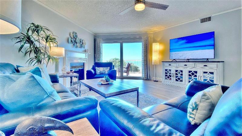 Apartment with Balcony image 1