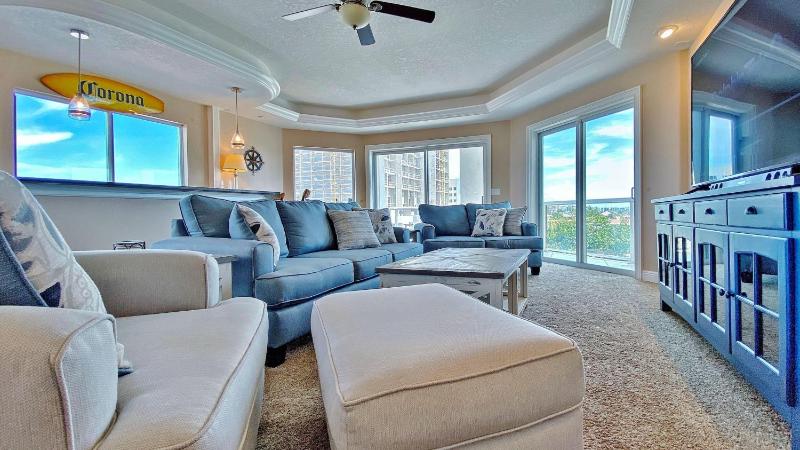 Apartment with Balcony image 1
