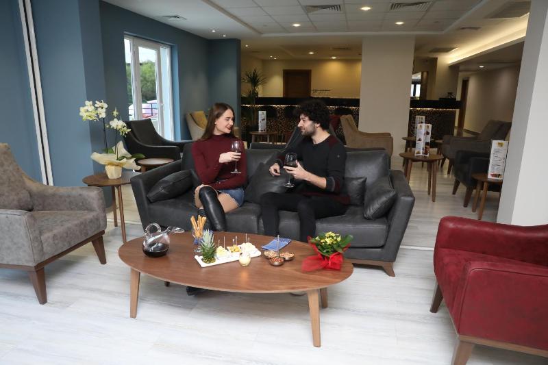 Hotel Sun - image 13