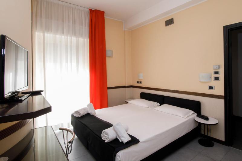 Double or Twin Room with Balcony image 1