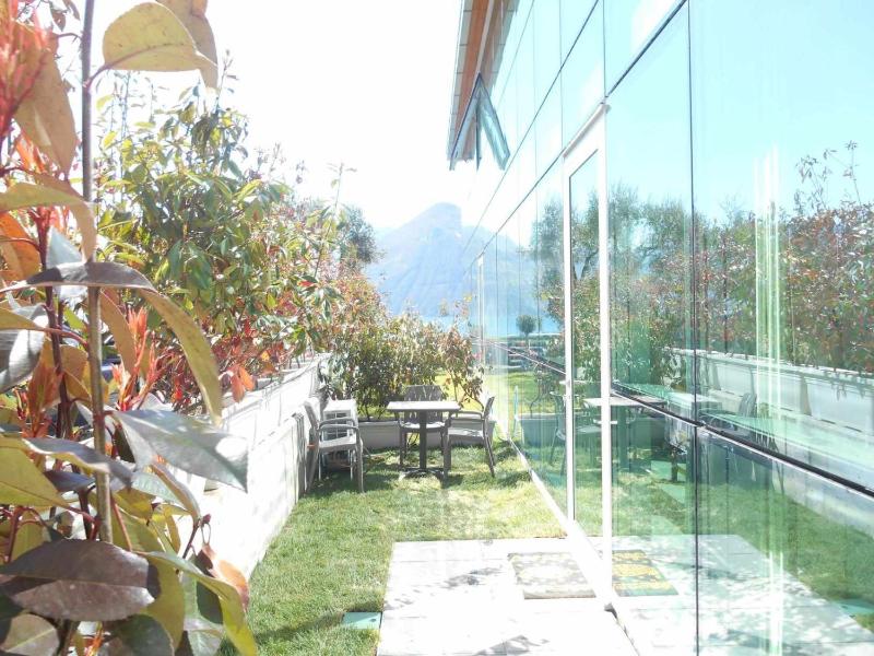 One-Bedroom Apartment with Patio image 3