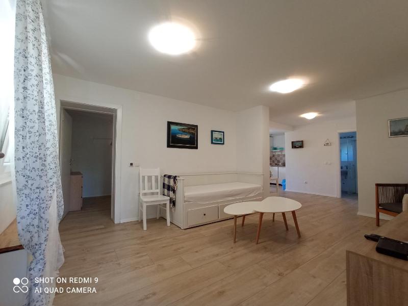 Apartment - Ground Floor image 4