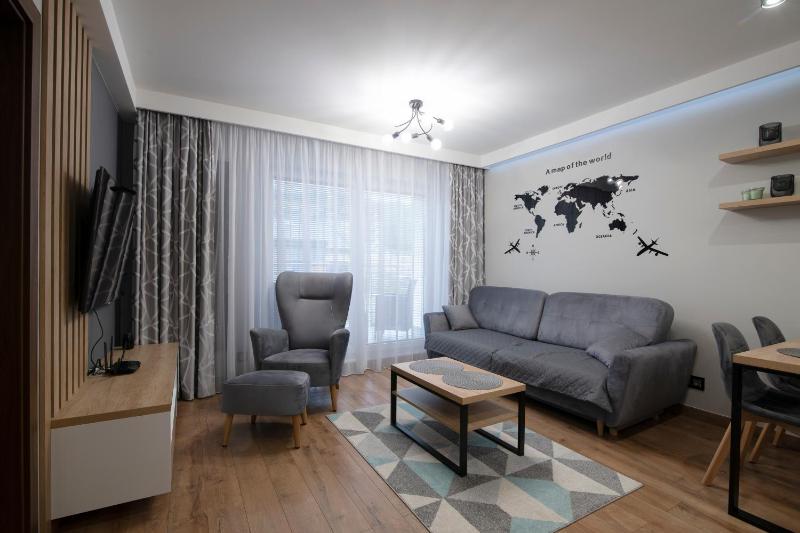 One-Bedroom Apartment image 1
