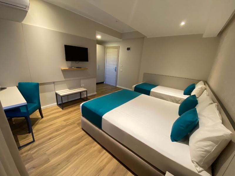 Hotel Rhodos - image 27