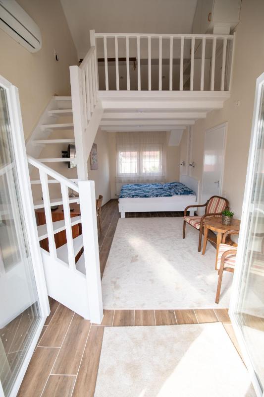 Standard Double or Twin Room with Balcony image 1