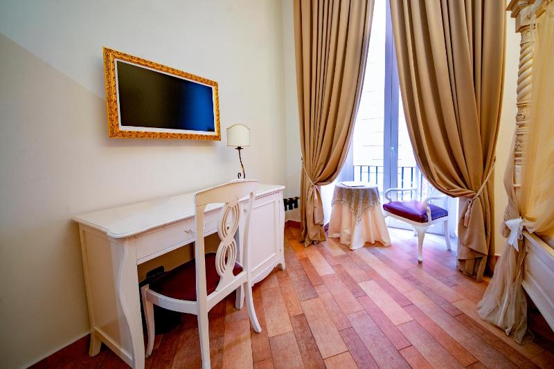 Junior Suite image 3