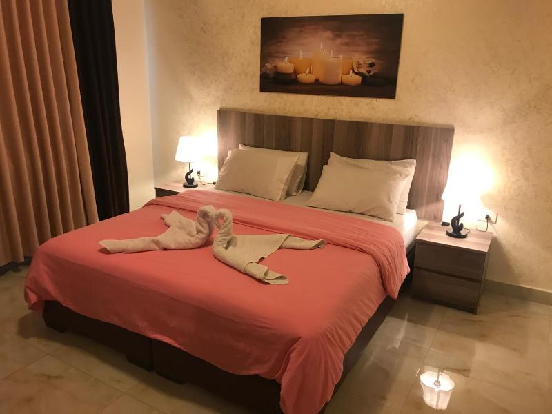 Suzan Hotel Apartments - image 1