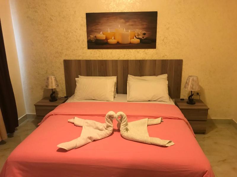 Suzan Hotel Apartments - image 10