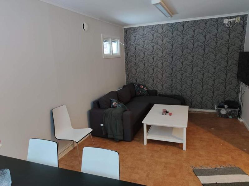 Two-Bedroom Cottage image 4