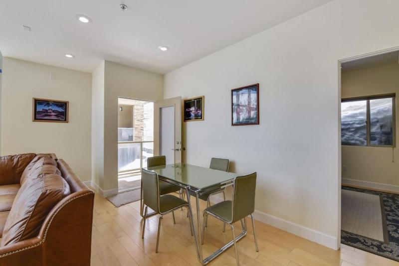 Two-Bedroom Condo image 3