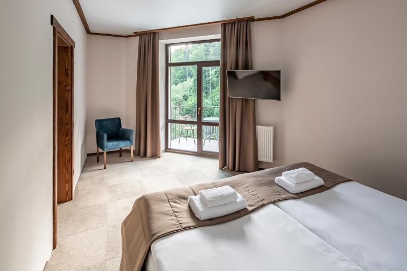 Suite image 1