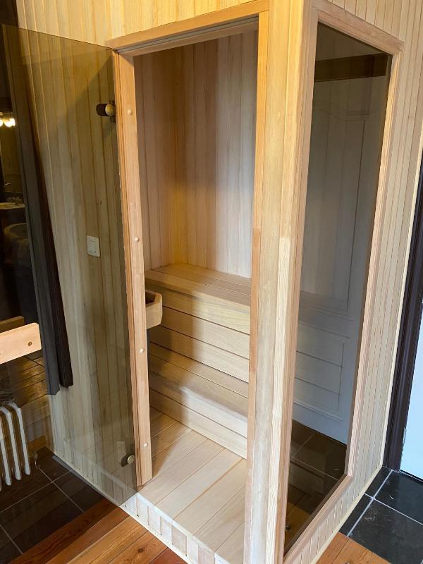 Deluxe Double Room With Sauna and Spa Bath image 3