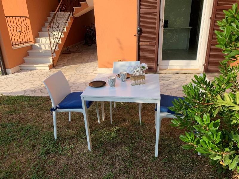 Bottrigo Apartment - image 11