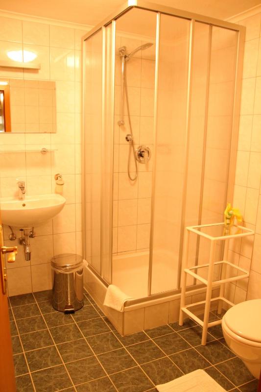 Double Room with Private Bathroom image 2